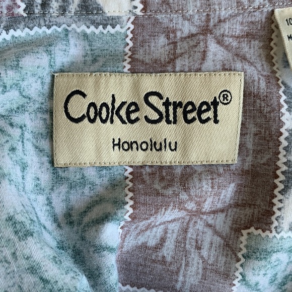 🎉HOST PICK🎉 Cooke Street Honolulu Reverse Print Aloha Shirt - Large - Picture 8 of 12